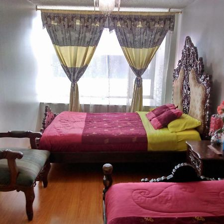 Escocie - Quito Hotel Kültér fotó