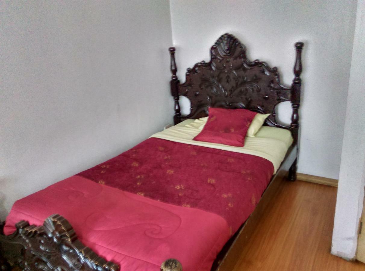 Escocie - Quito Hotel Kültér fotó