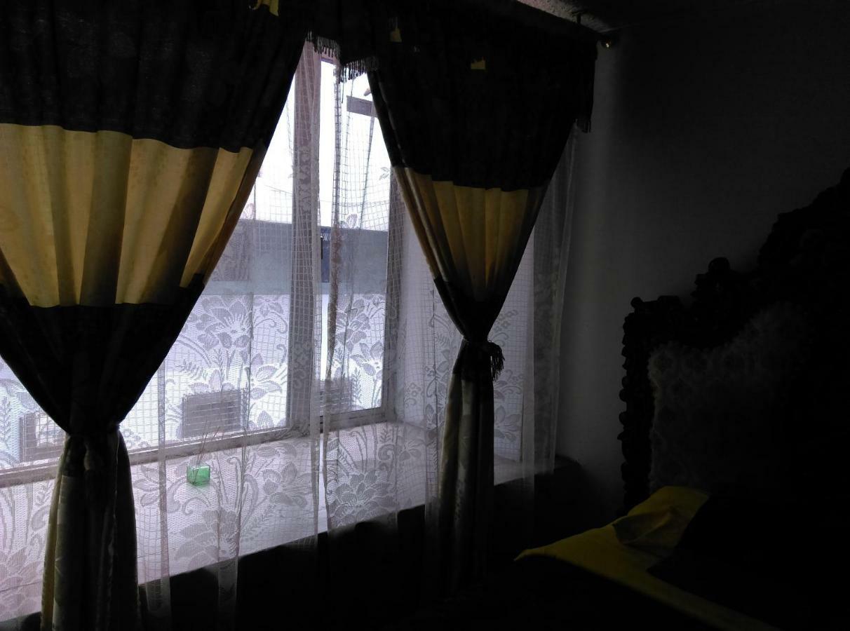 Escocie - Quito Hotel Kültér fotó